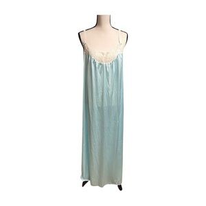 Vintage 1980's Long Vanity Fair Nightgown size M, Sleeveless with Lace Straps